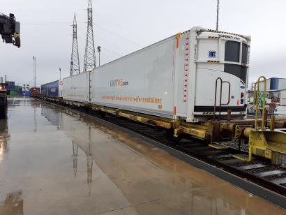 Transfesa Logistics launches a new refrigerated express transport by train to Great Britain