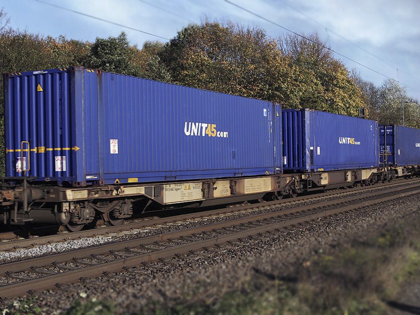 Rail | UNIT45 Containers